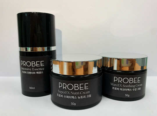 한국원자력연구원은 연구소기업 서울프로폴리스가 개발한 '프로폴리스 추출물 원료' 두 종이 국제화장품원료집에 등재됐다고 30일 밝혔다. <원자력연 제공>